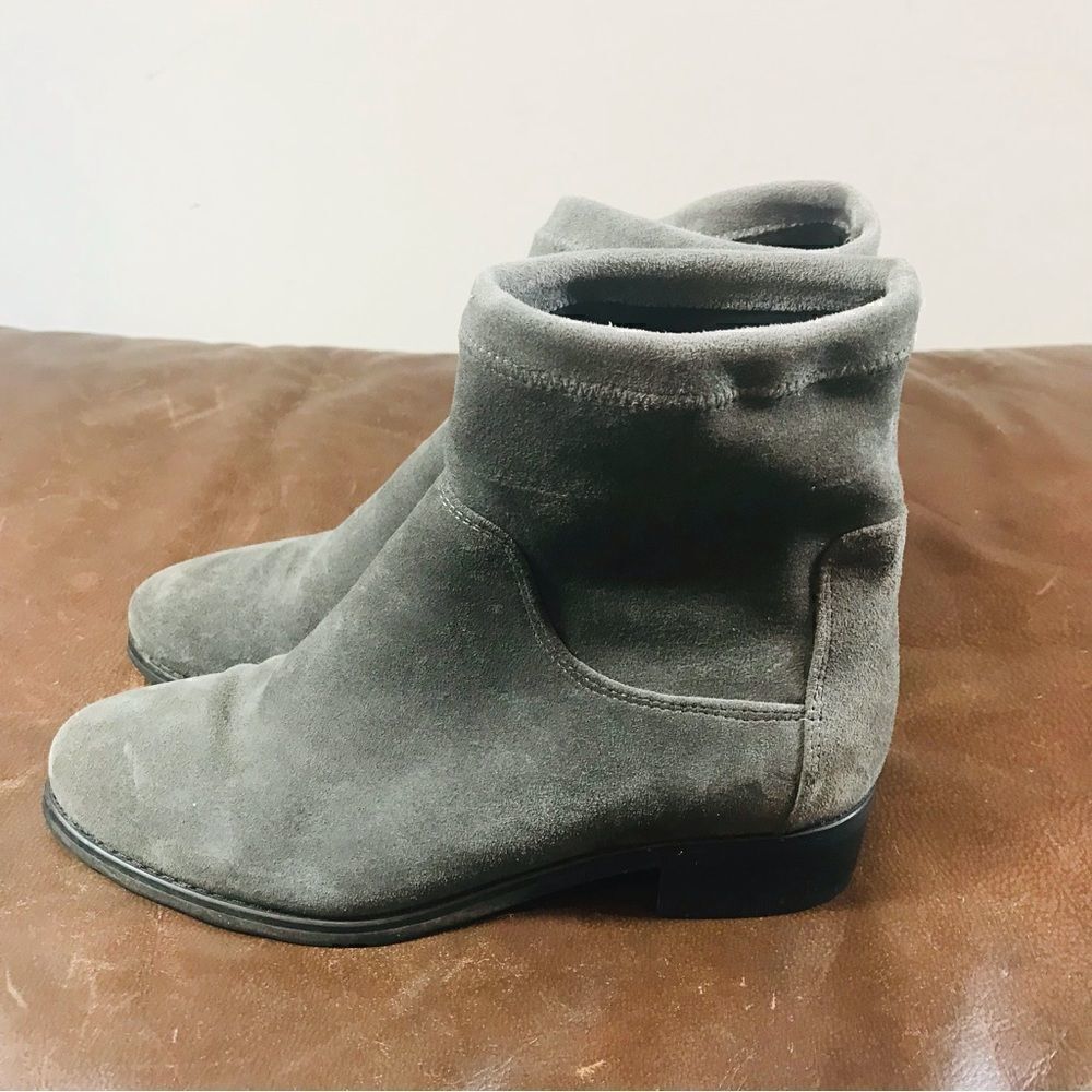 ✅Valdini Bella Waterproof Boot Gray Suede Slip on